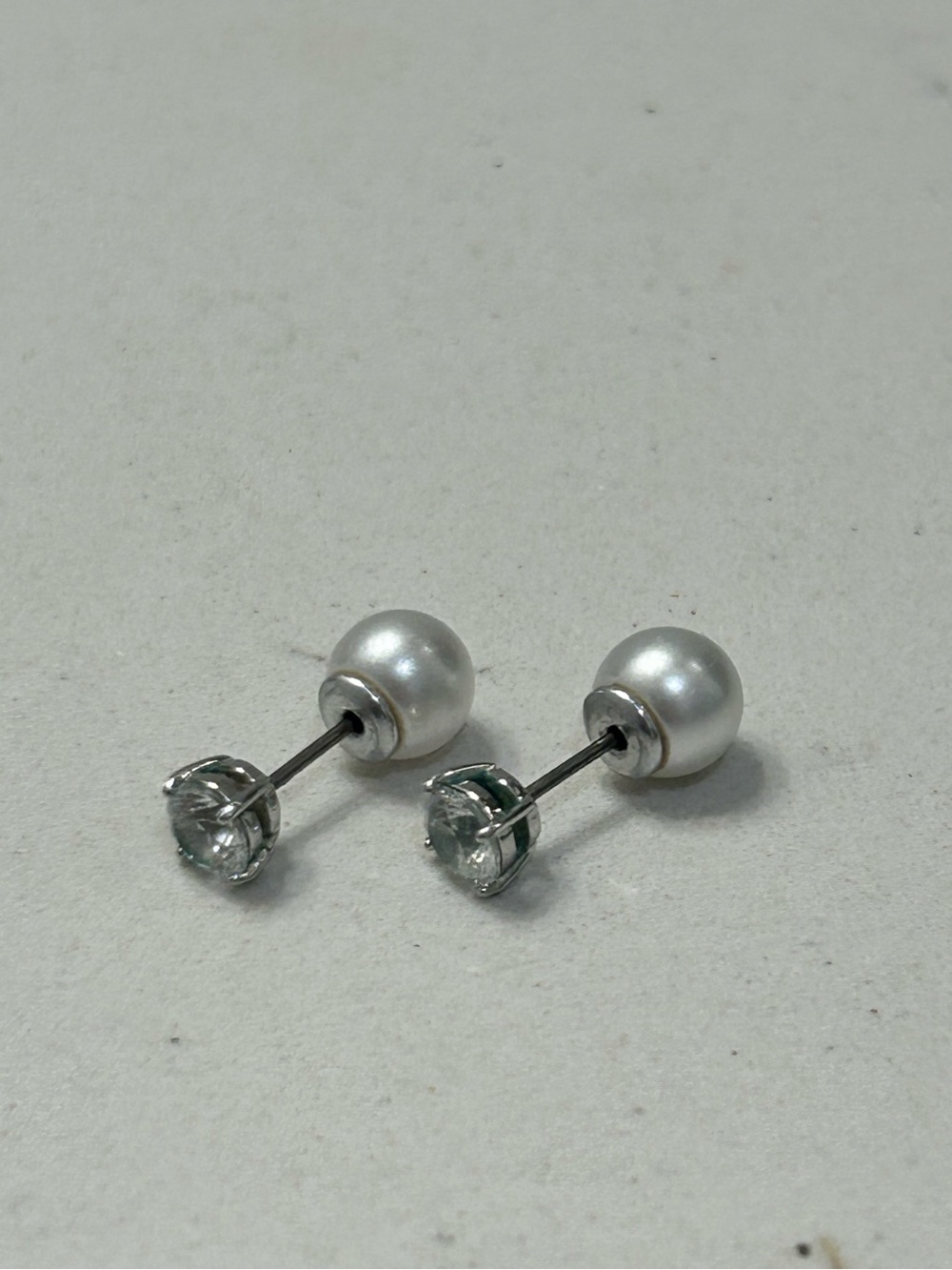 Swarovski Attract Pearl Reversible Pierced Earrings Clear Crystal, Model 5183618 - Picture 3 of 3